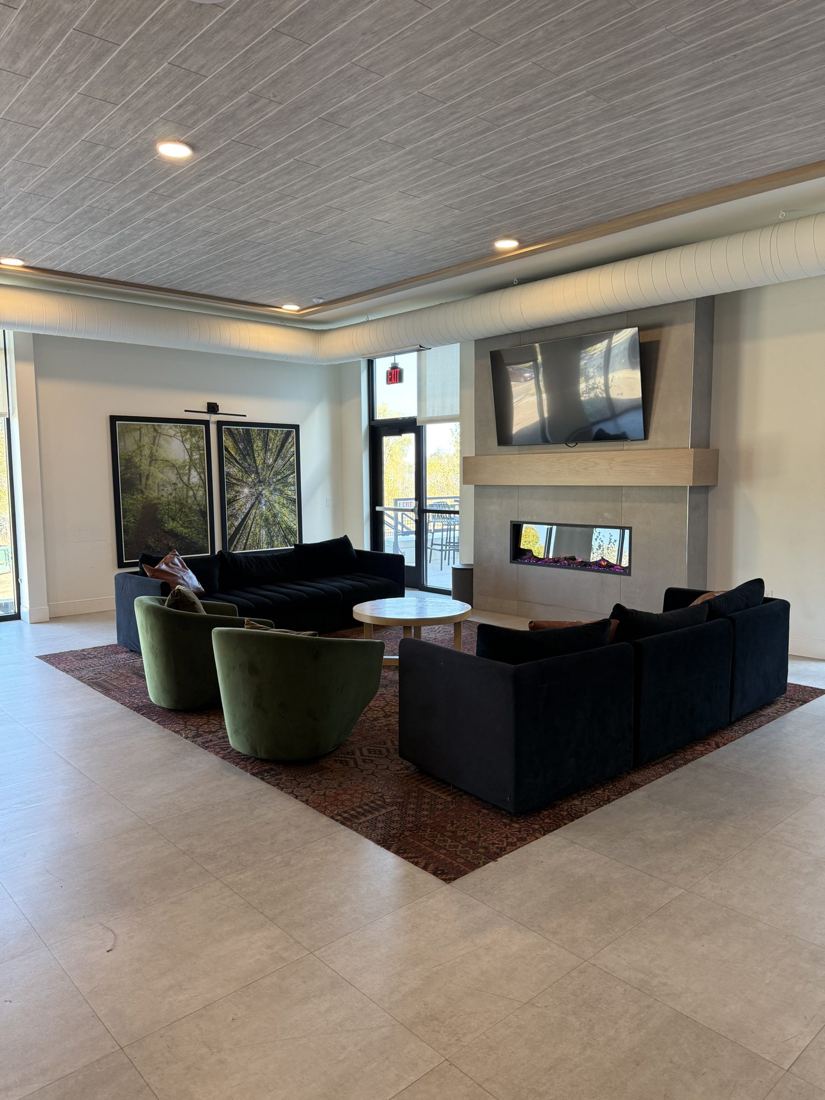 Building lobby with lounge seating