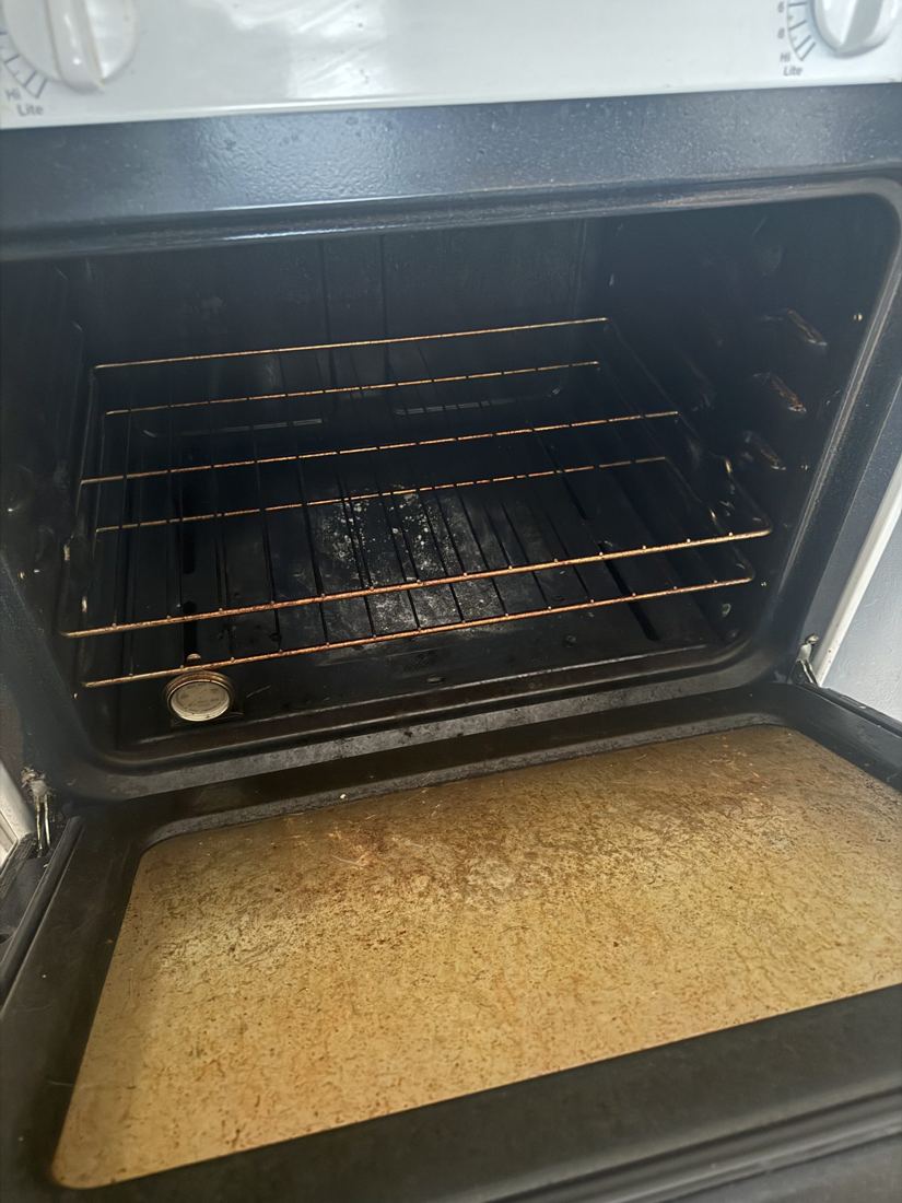 Oven before cleaning